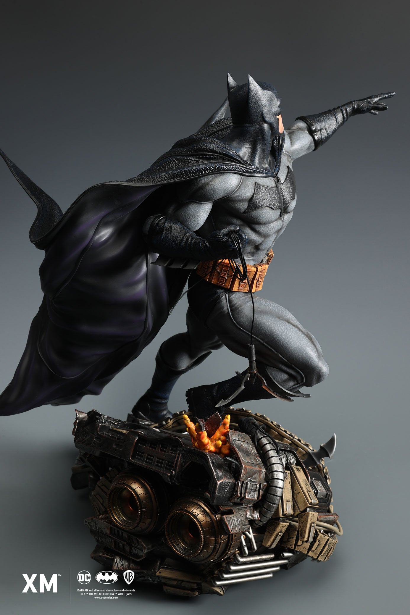 [PRE-ORDER] XM Studios Batman - Classic 1/6 Scale