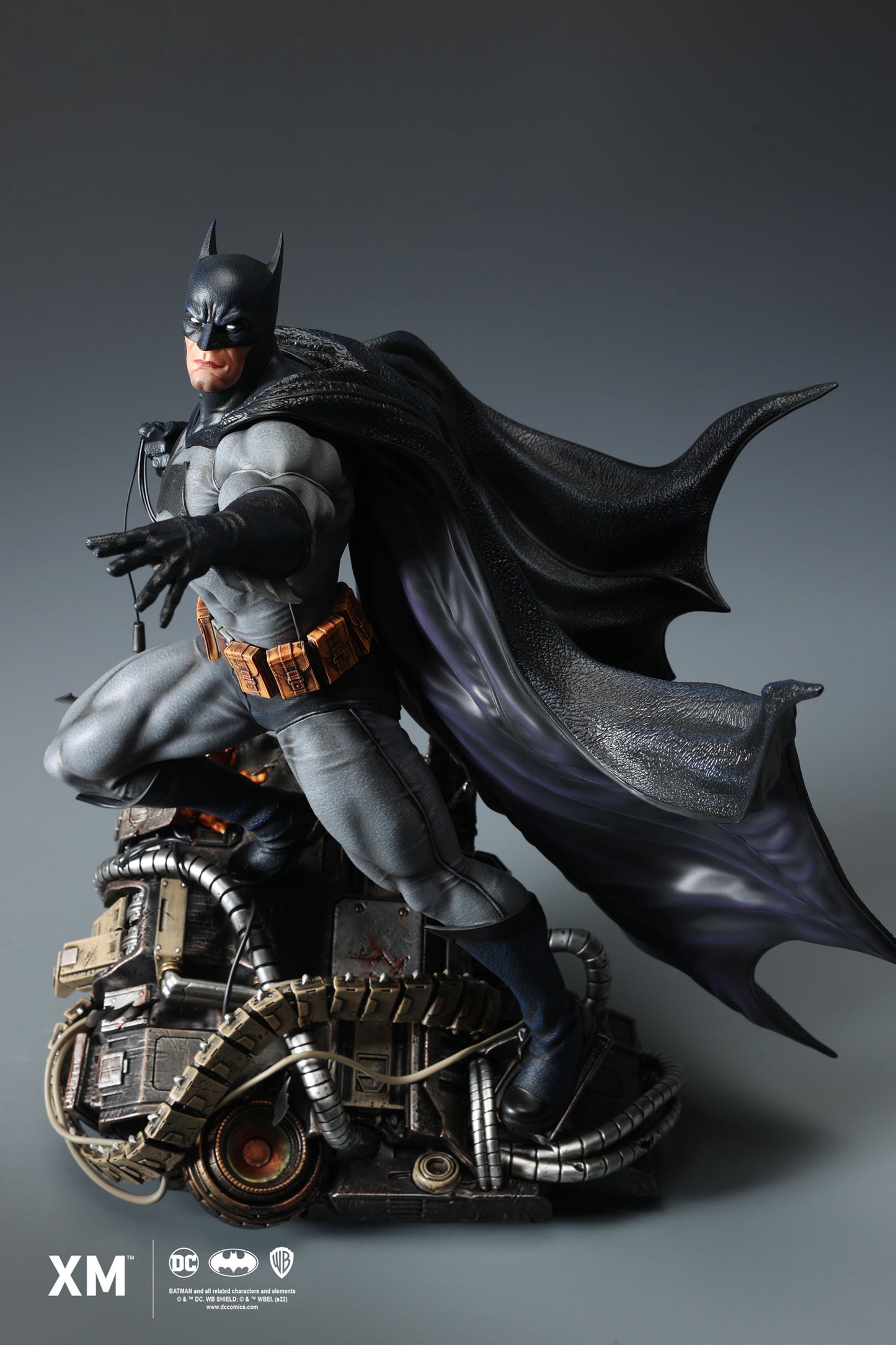 [PRE-ORDER] XM Studios Batman - Classic 1/6 Scale