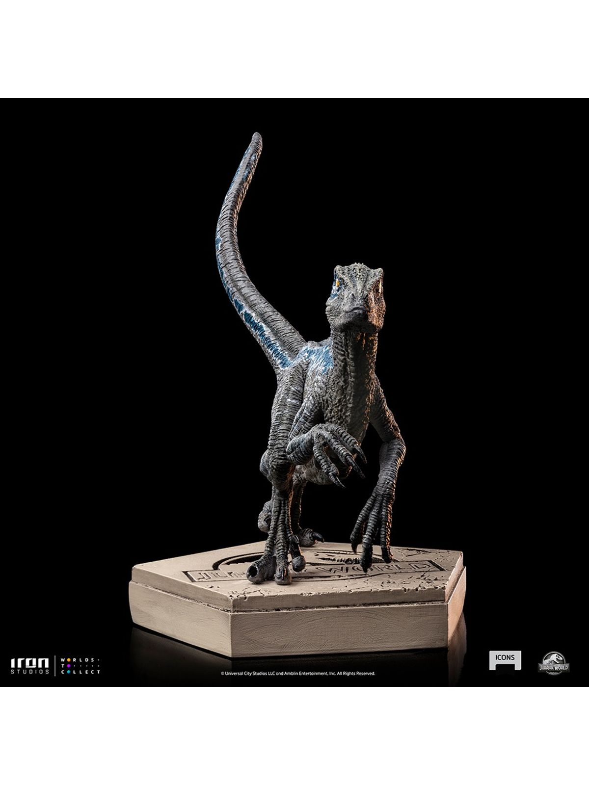 [PRE-ORDER] Iron Studios Jurassic World - Velociraptor Blue (Icons)